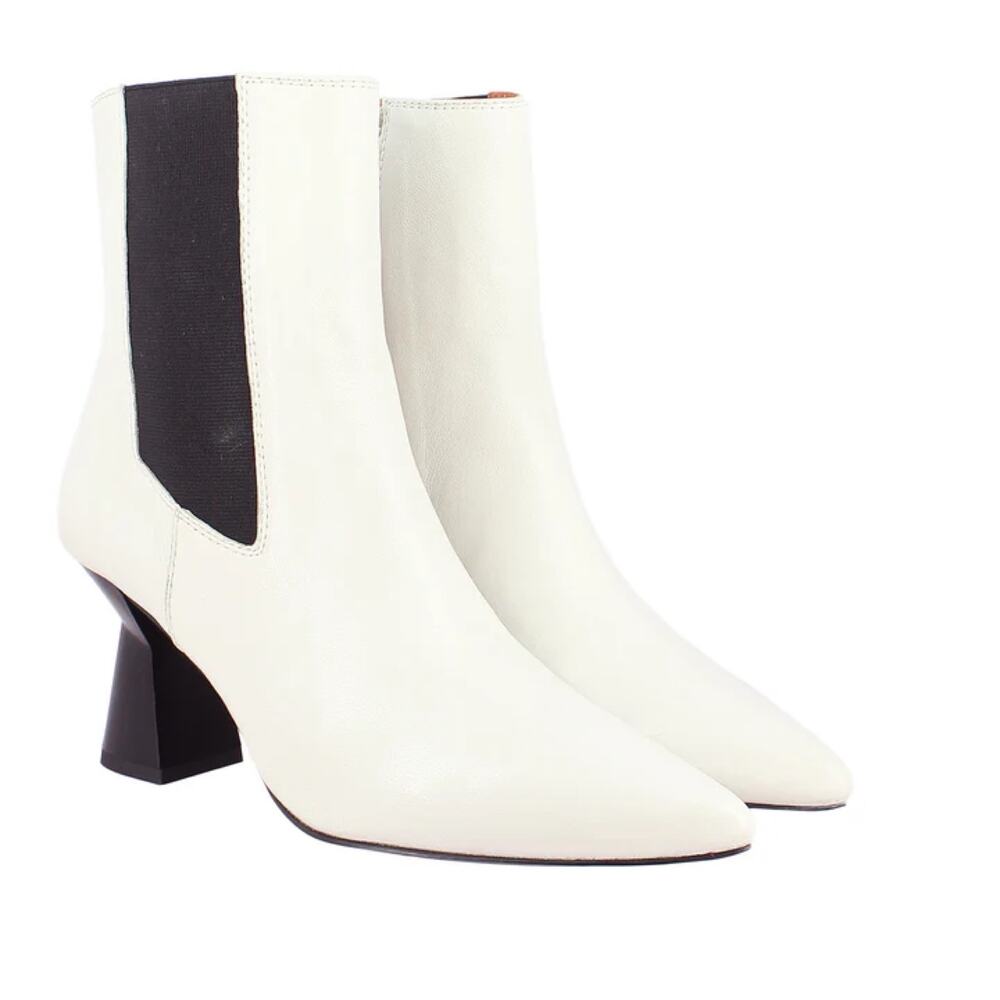 Saint G Elliana Off White Leather Sculpted Heel Chelsea Boots Women's Size EU 40